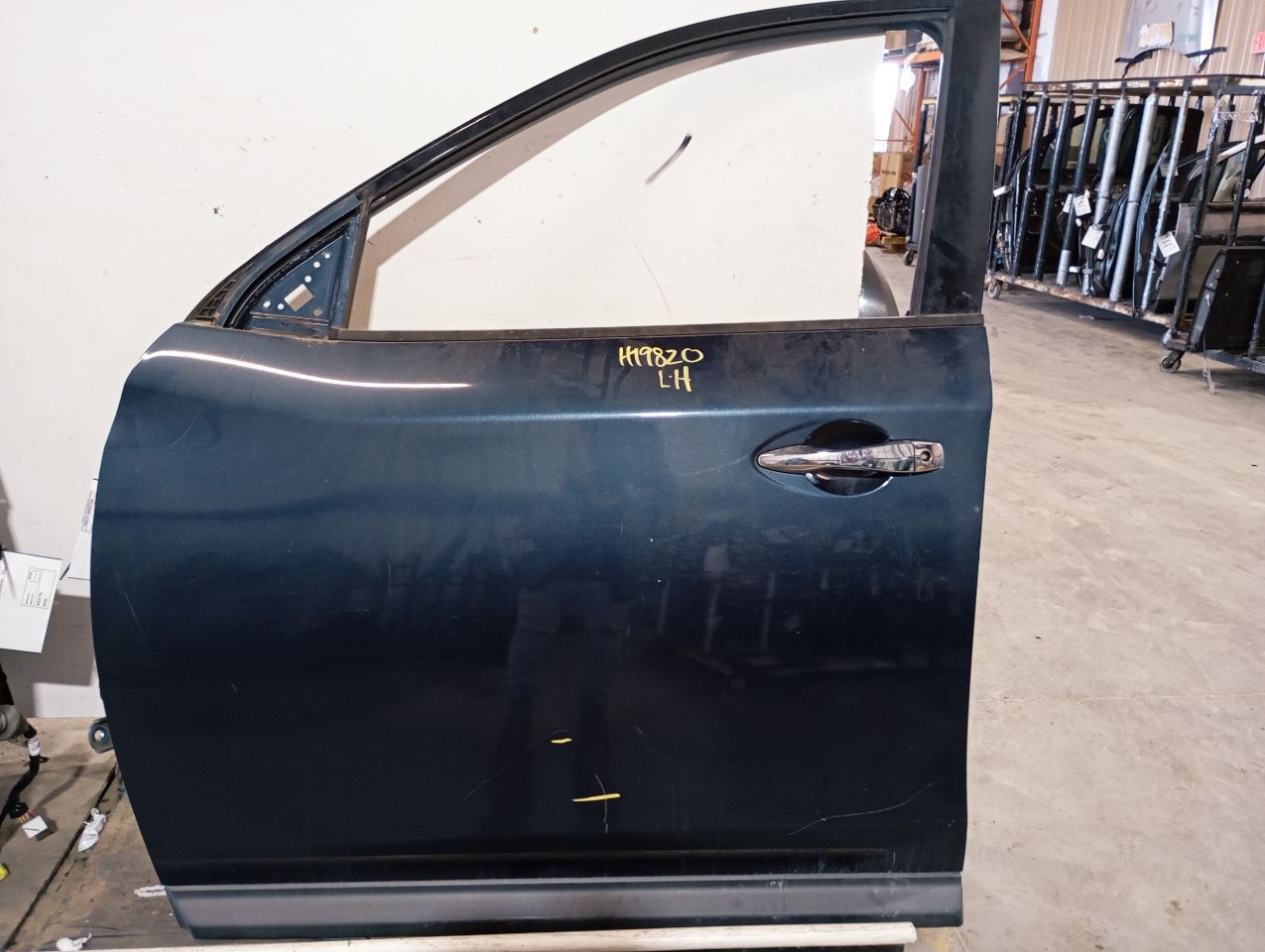 2016 Nissan PATHFINDER Door Assembly, Fr
