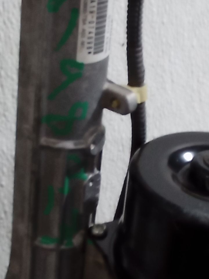 Part image 10