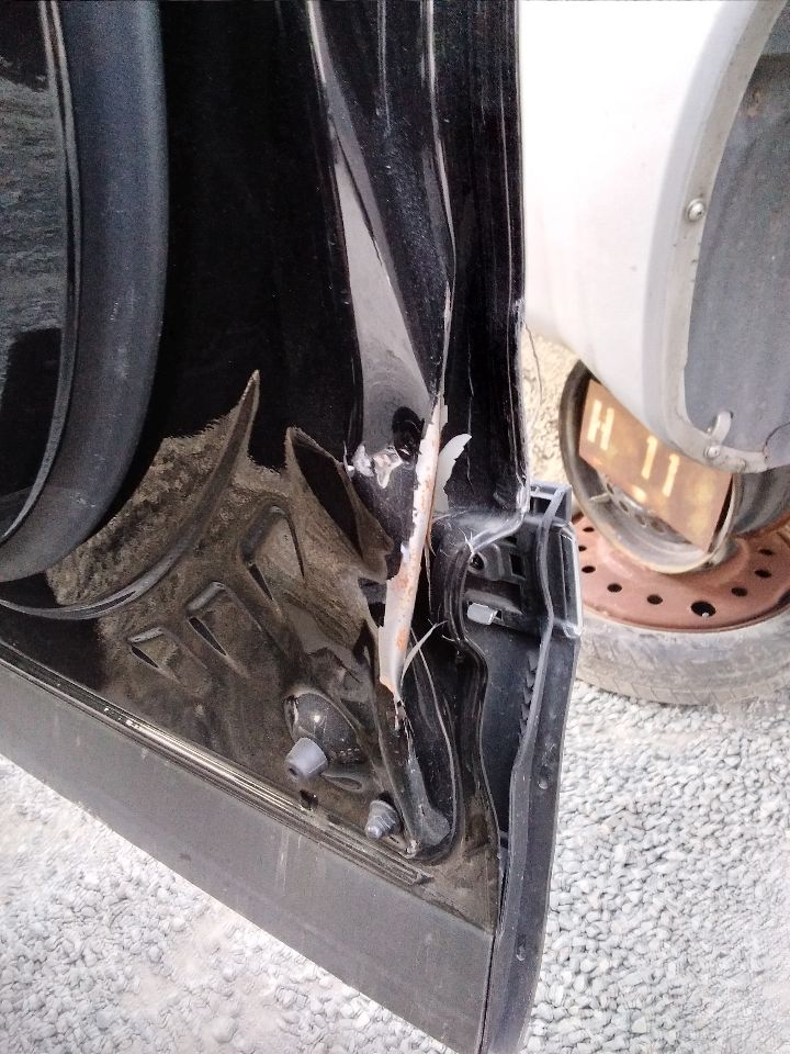 Part image 7