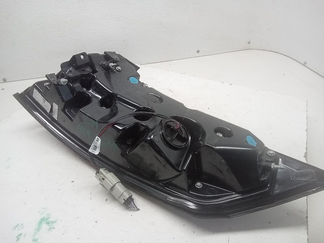 Part image 6