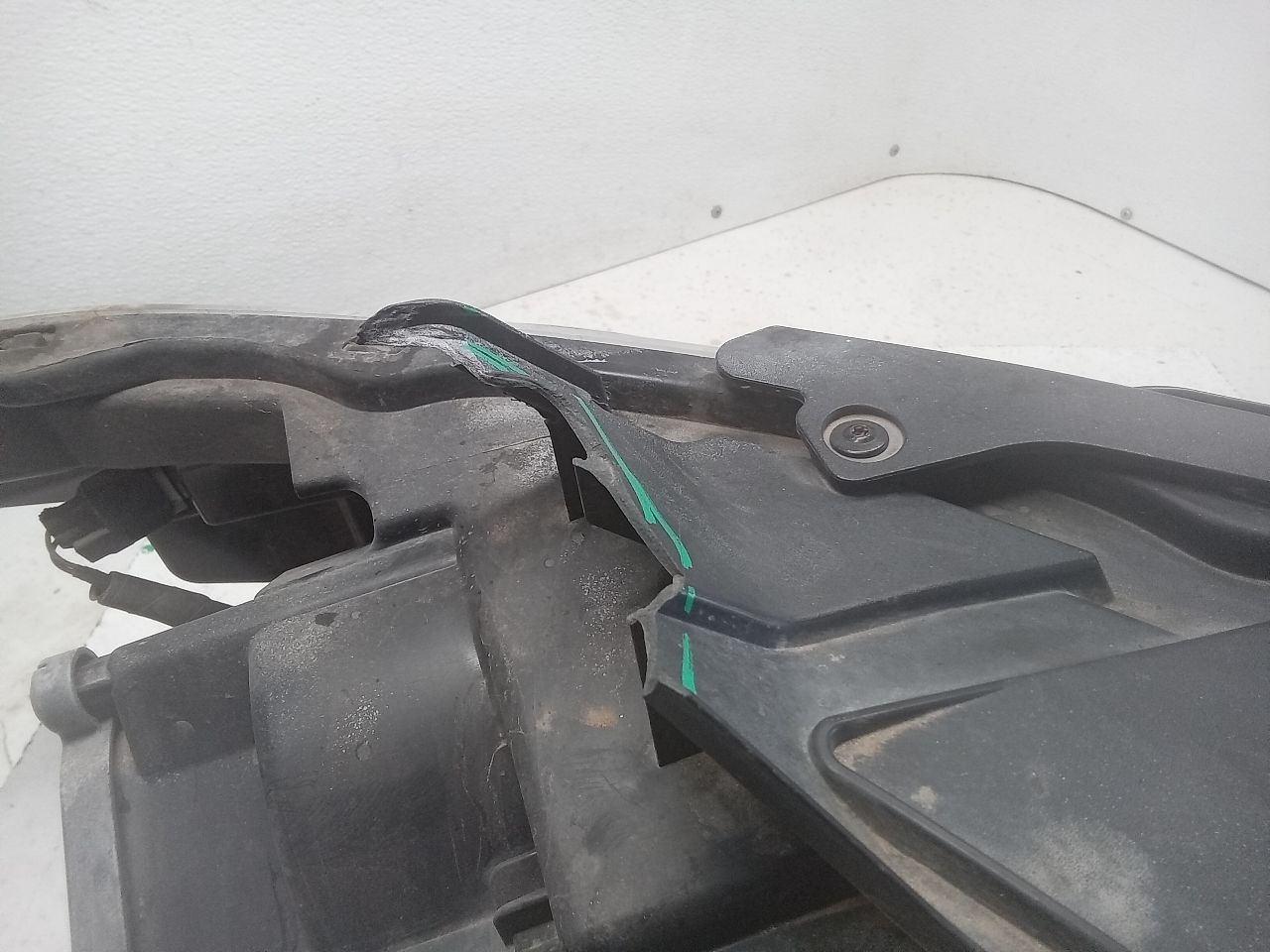 Part image 8