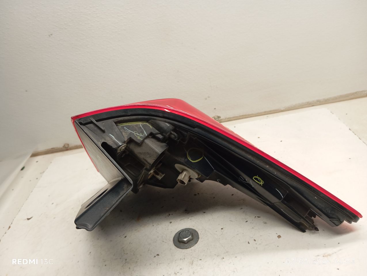 Part image 3