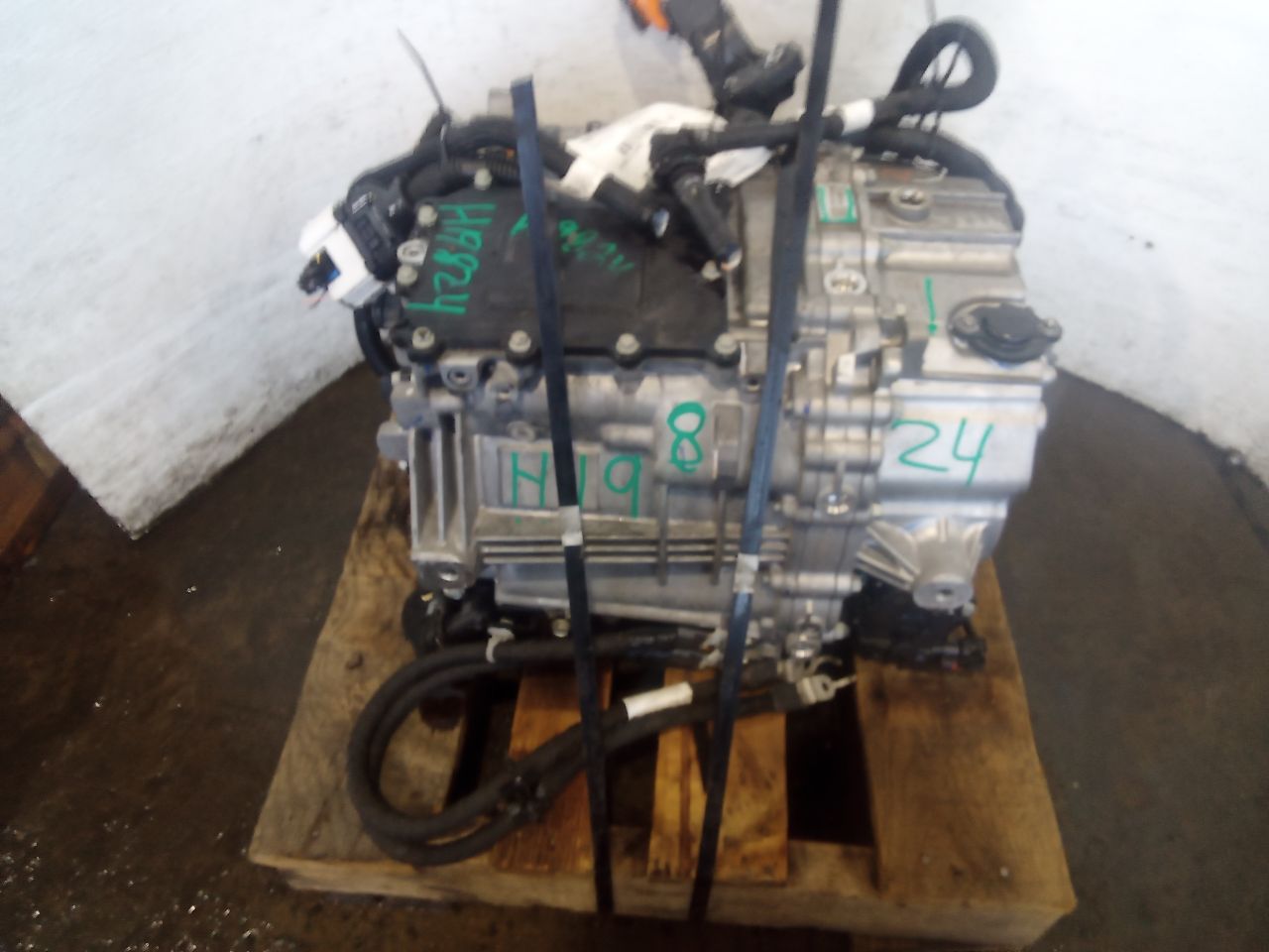 Part image 8