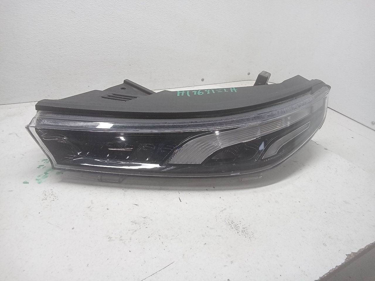Part image 1