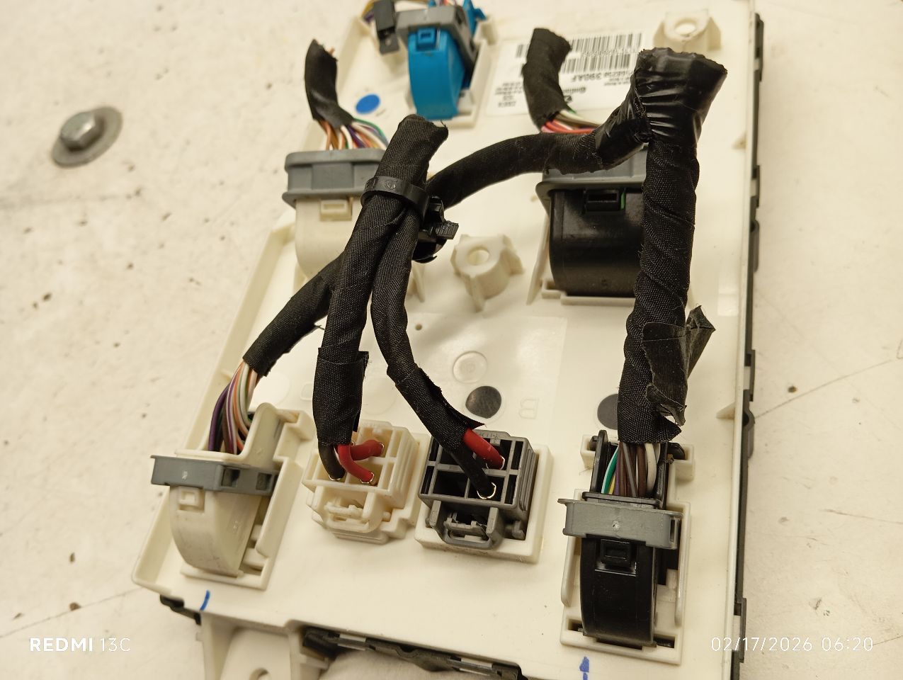 Part image 4
