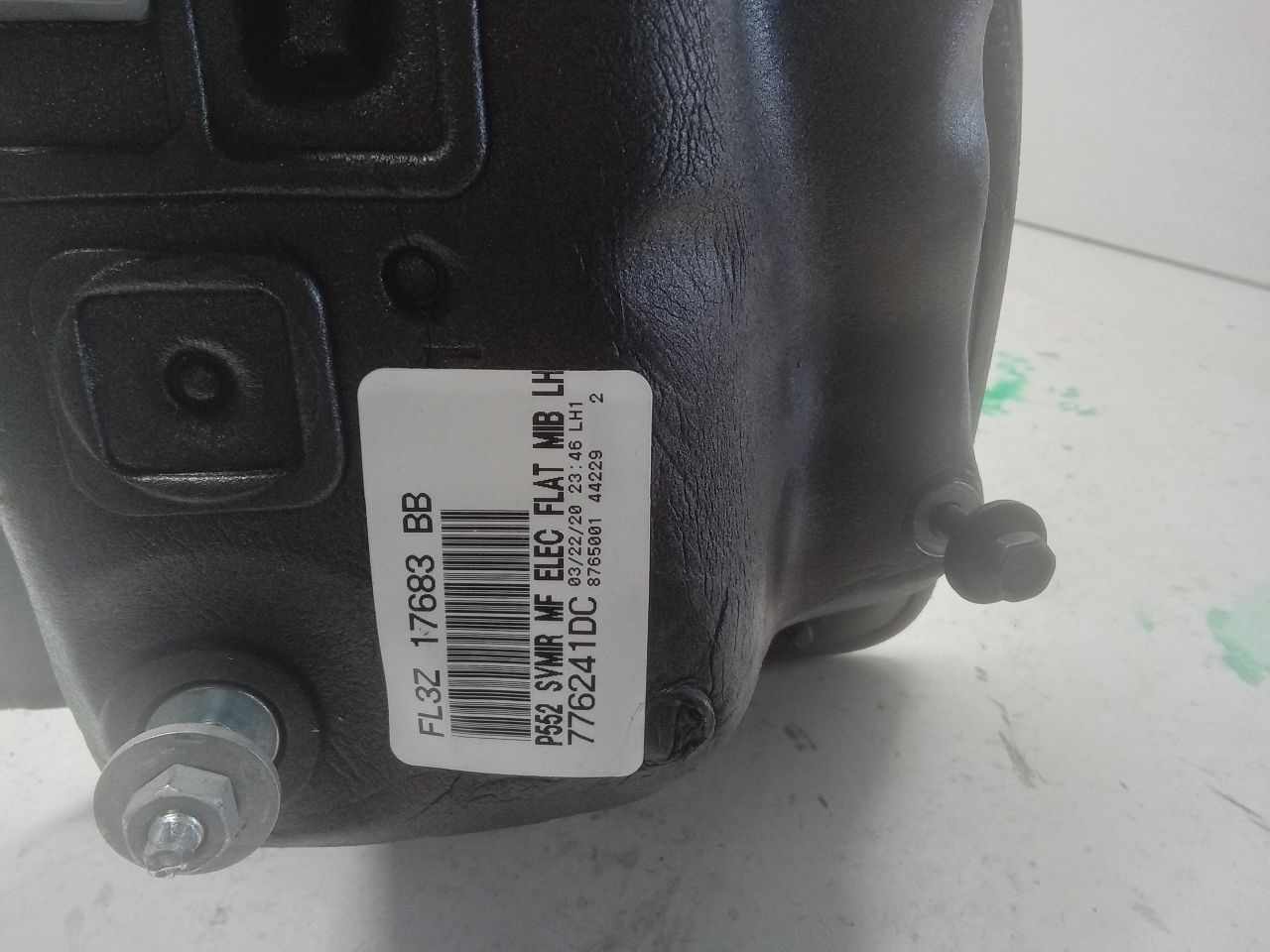 Part image 3