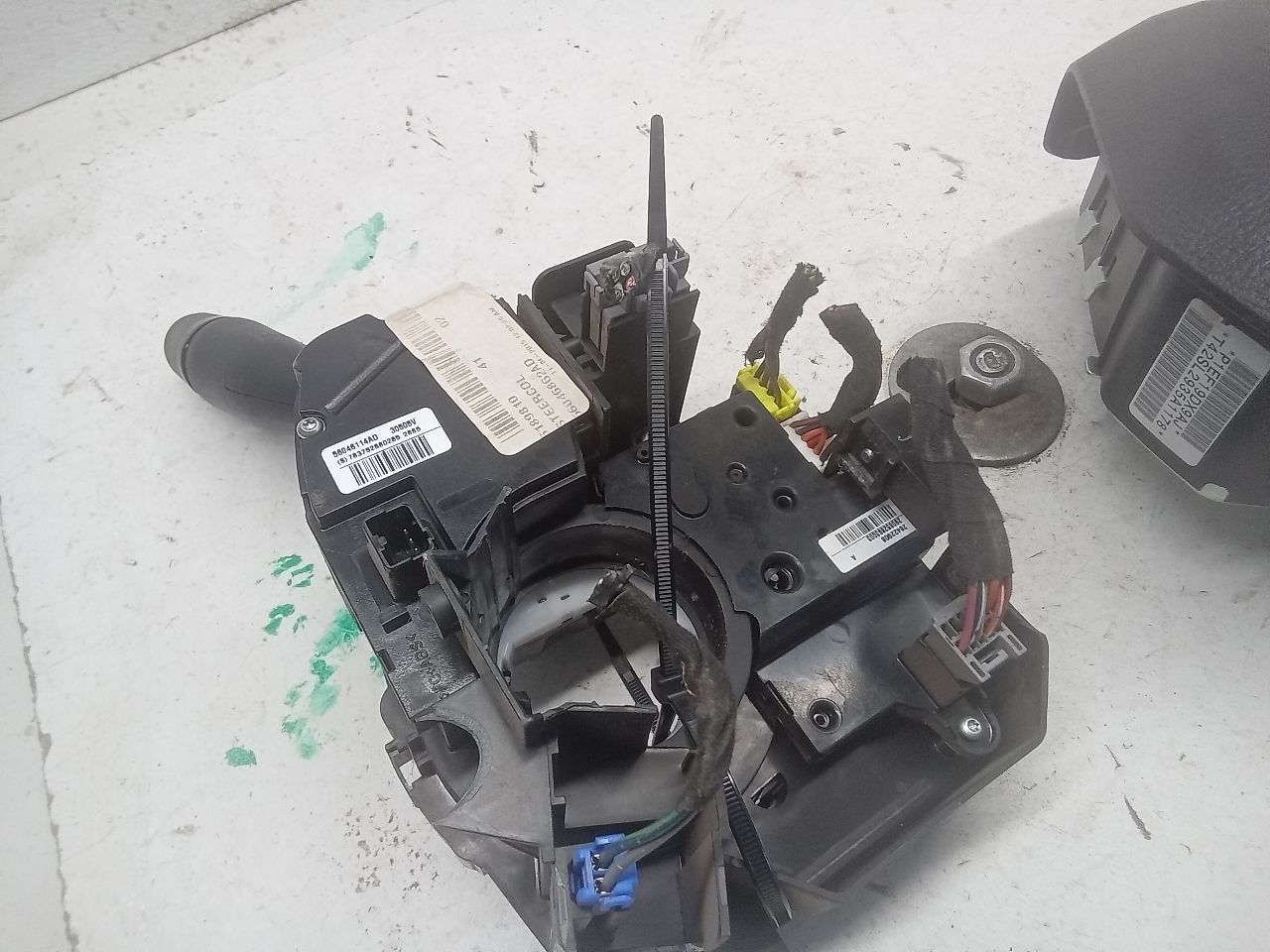 Part image 4