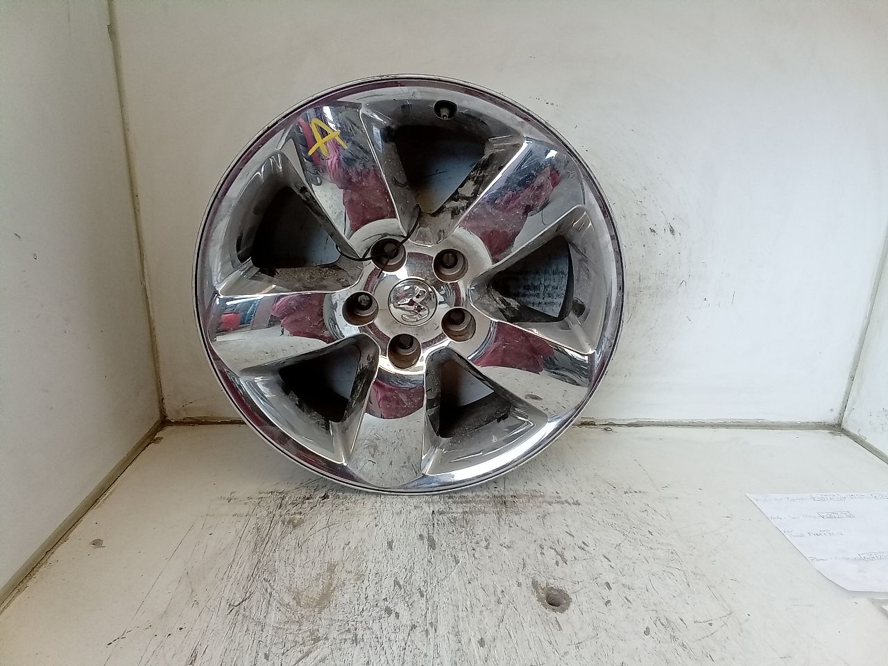 Part image 4