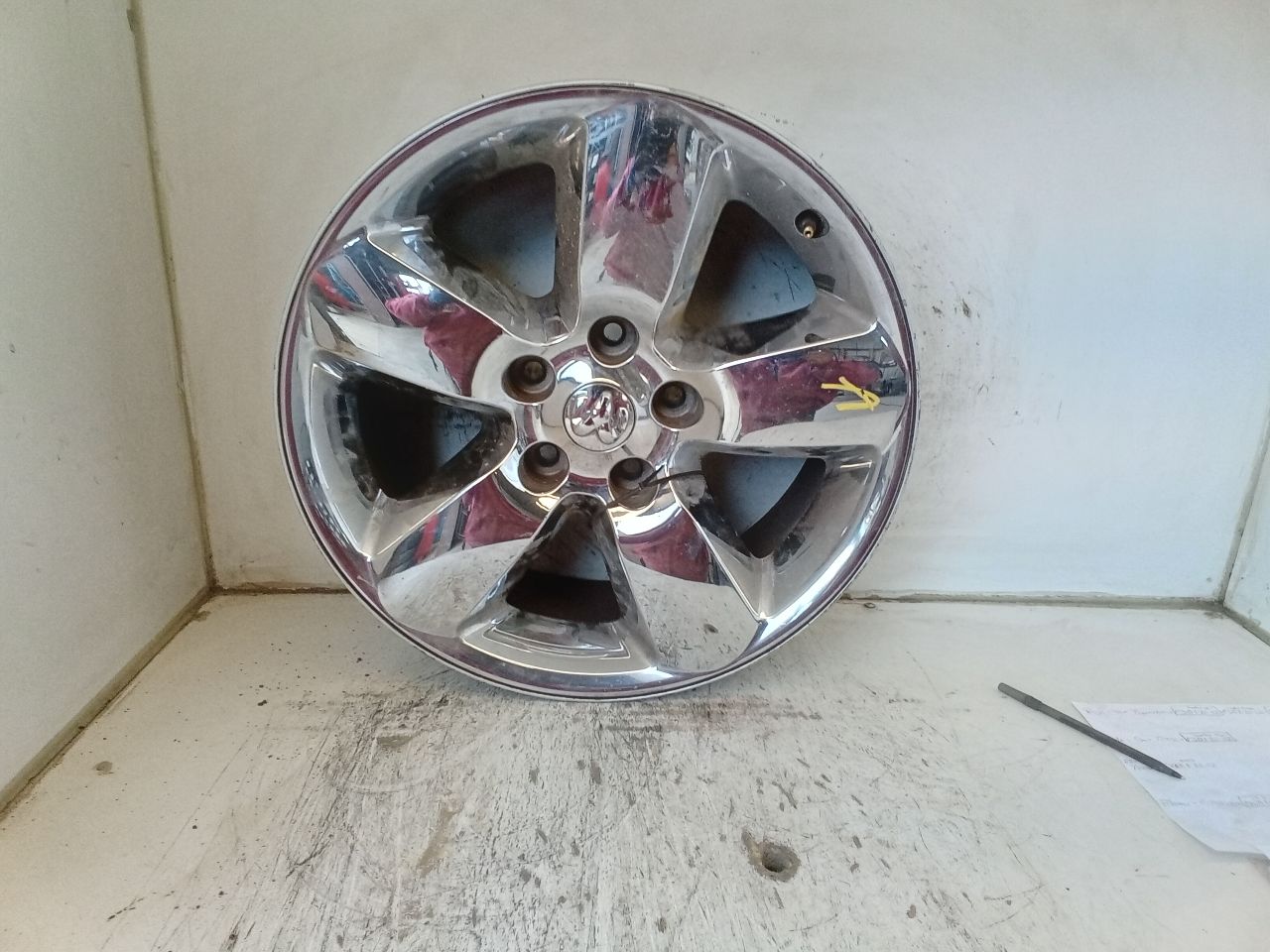 Part image 4
