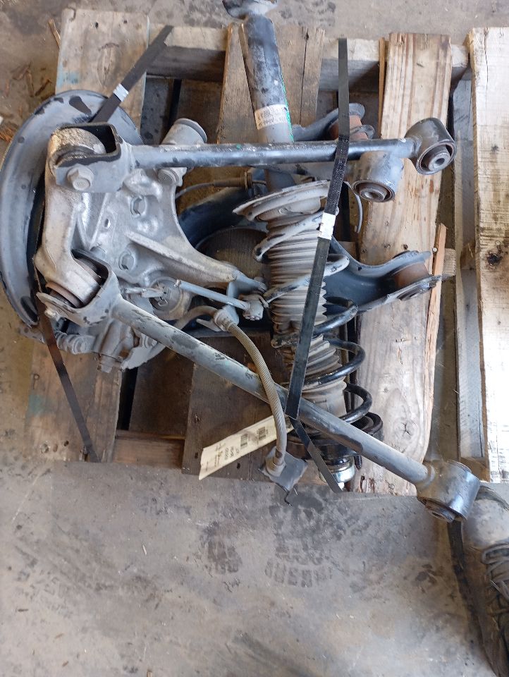 Part image 4