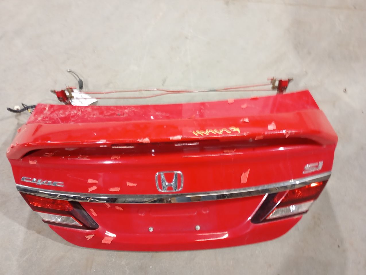 Part image 3
