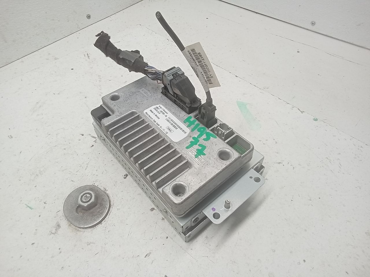 Part image 3