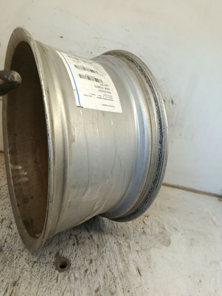 Part image 3