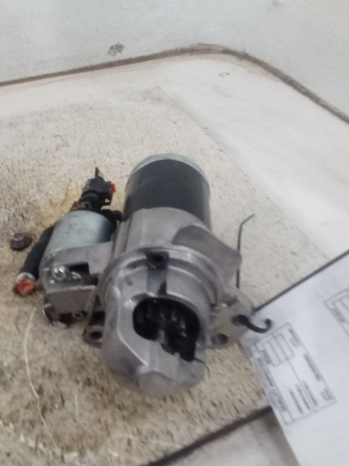 Part image 7