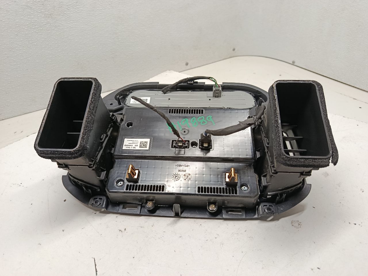 Used 2019 General Motors COLORADO Radio Audio - Stock #H19889