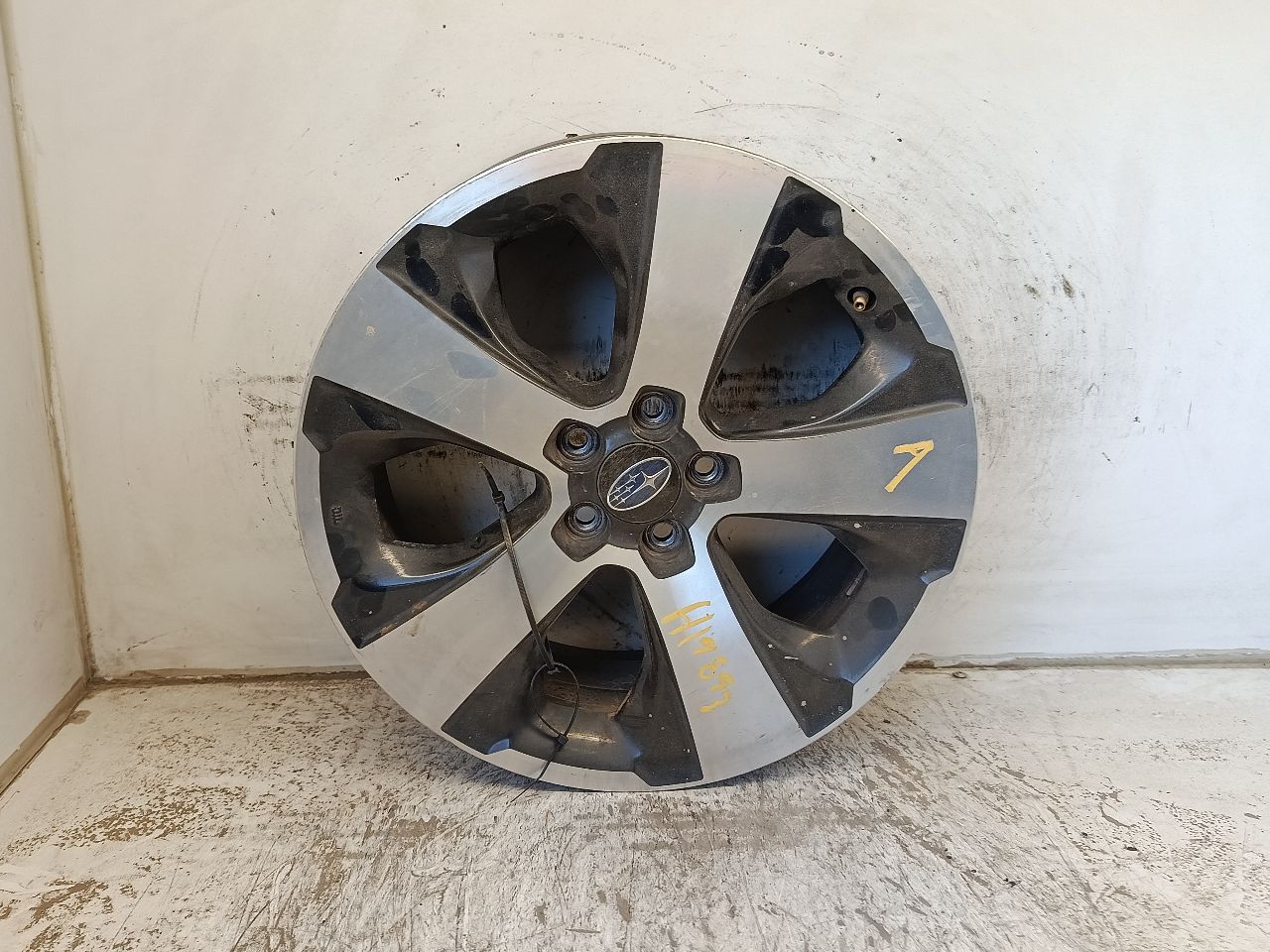 Part image 4