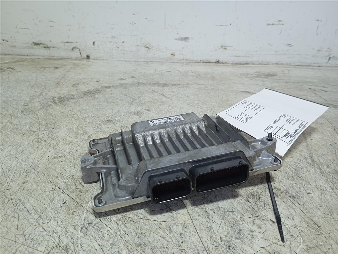 Used 2016 Honda CIVIC w/o pre-crash system - Stock #A14338