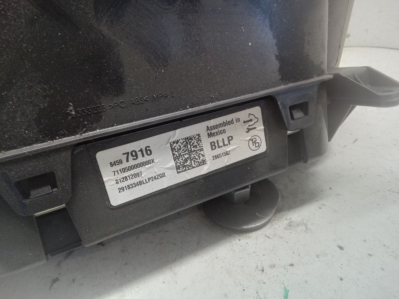 Part image 4