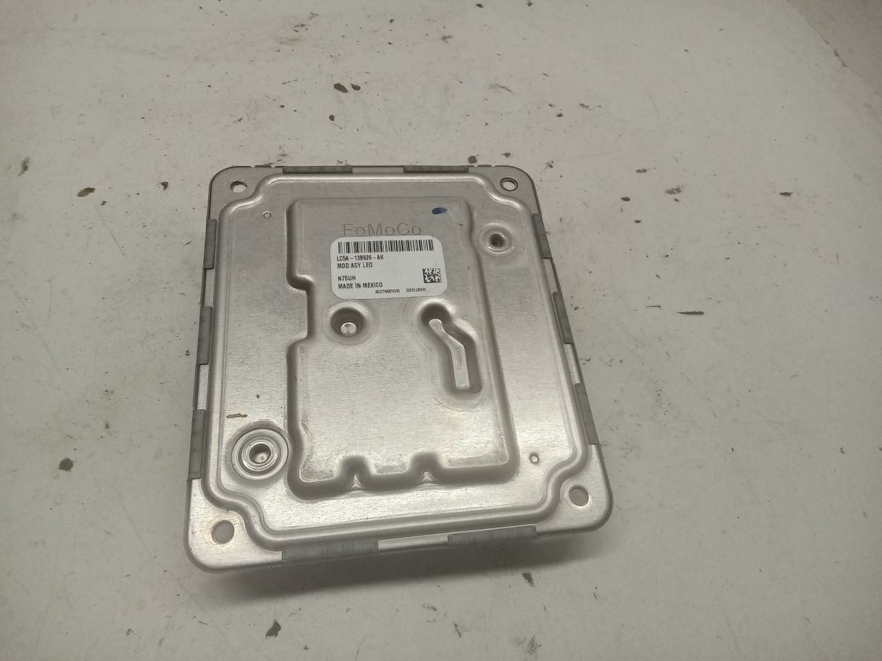 Part image 3