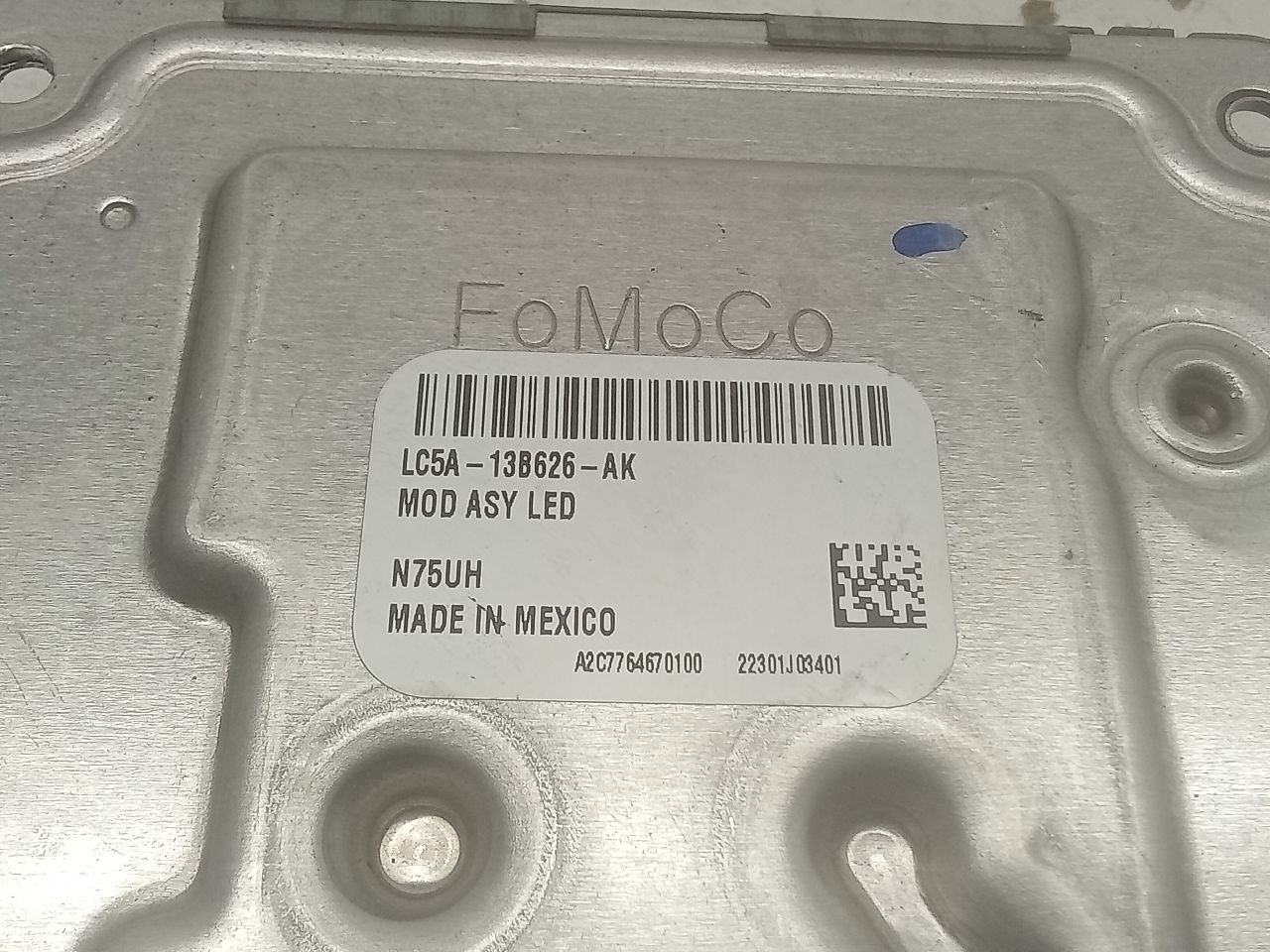 Part image 4