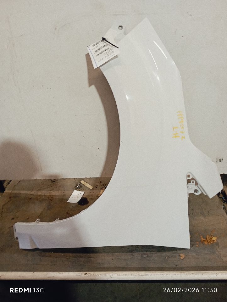 2013 C-MAX Ford Fender