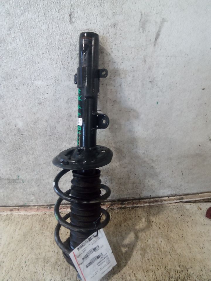2020 Honda CR-V Strut