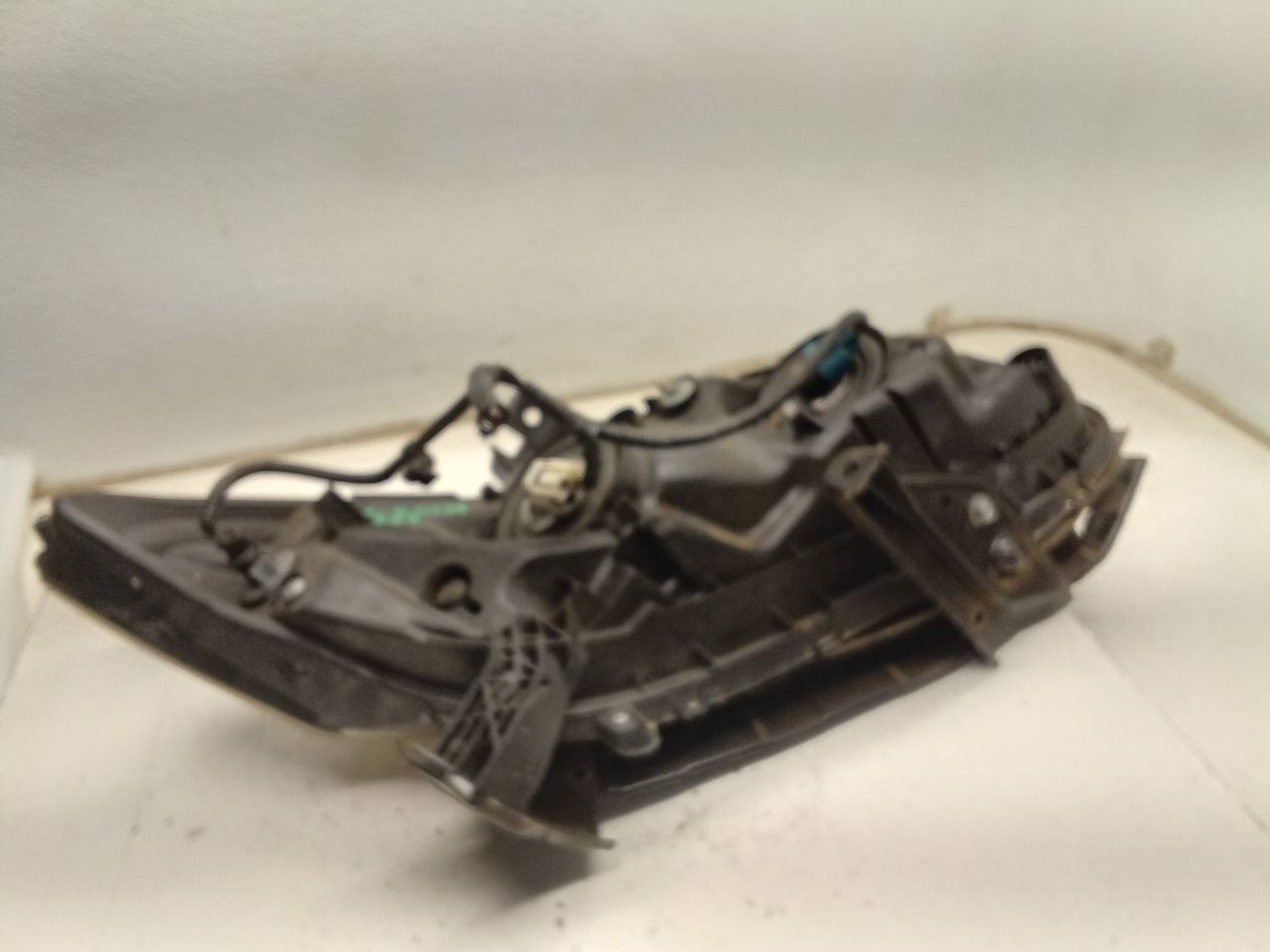 Part image 6