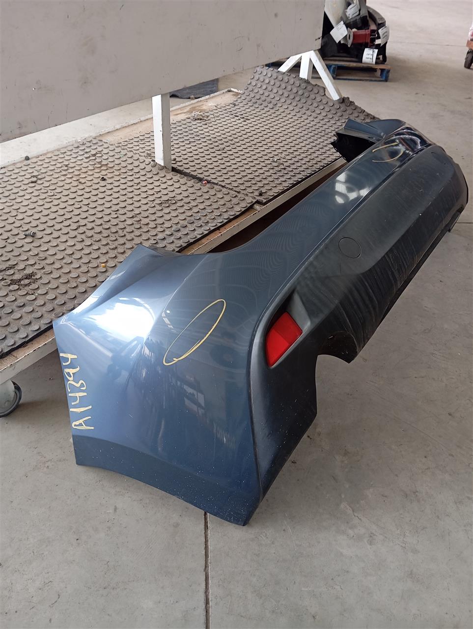 Part image 3