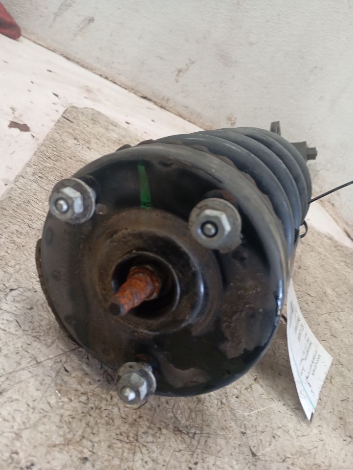 2016 Chrysler 300 Strut