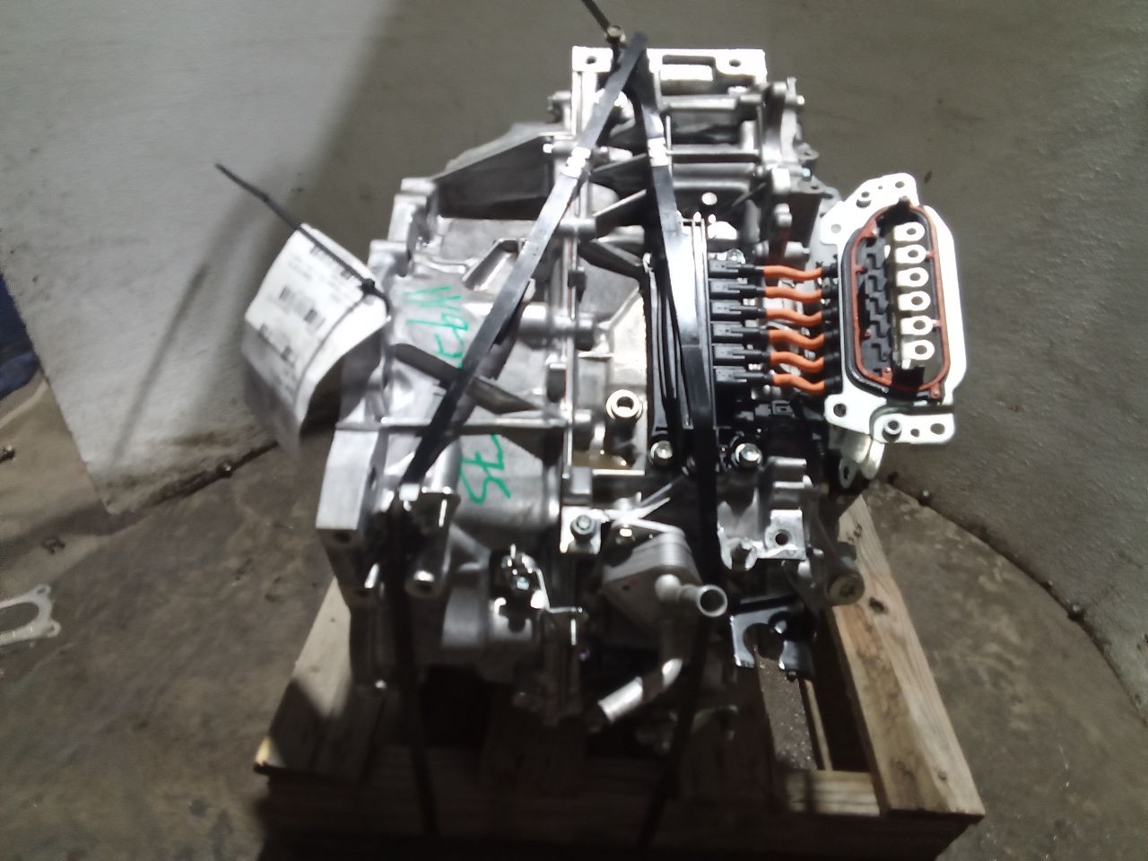 Part image 4