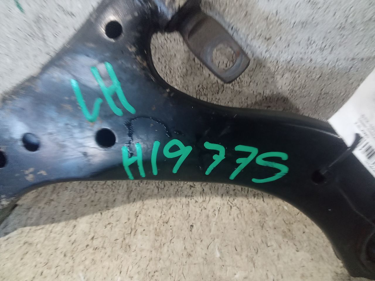 Part image 3