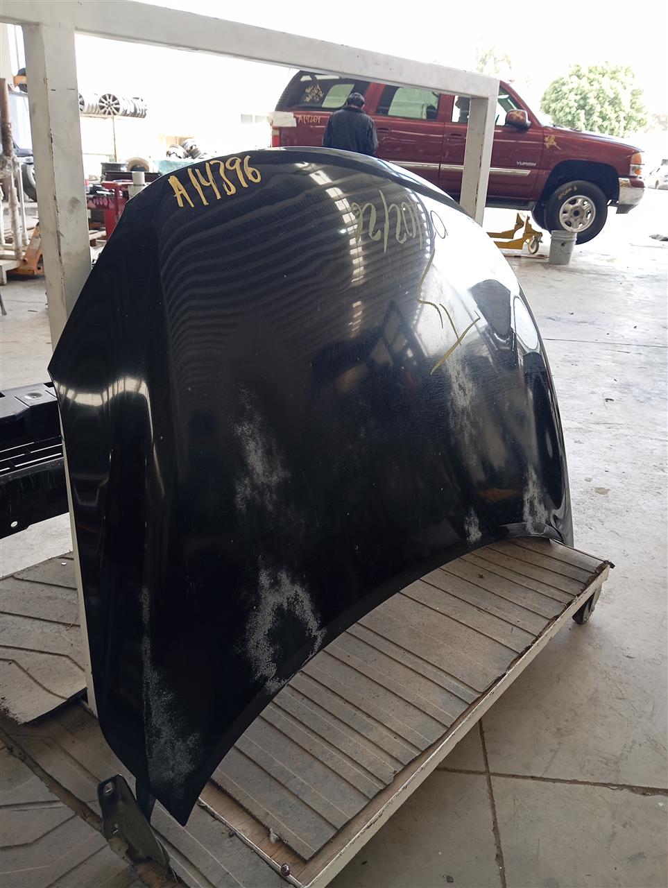 Part image 3