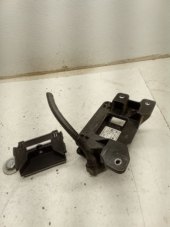 Part image 5