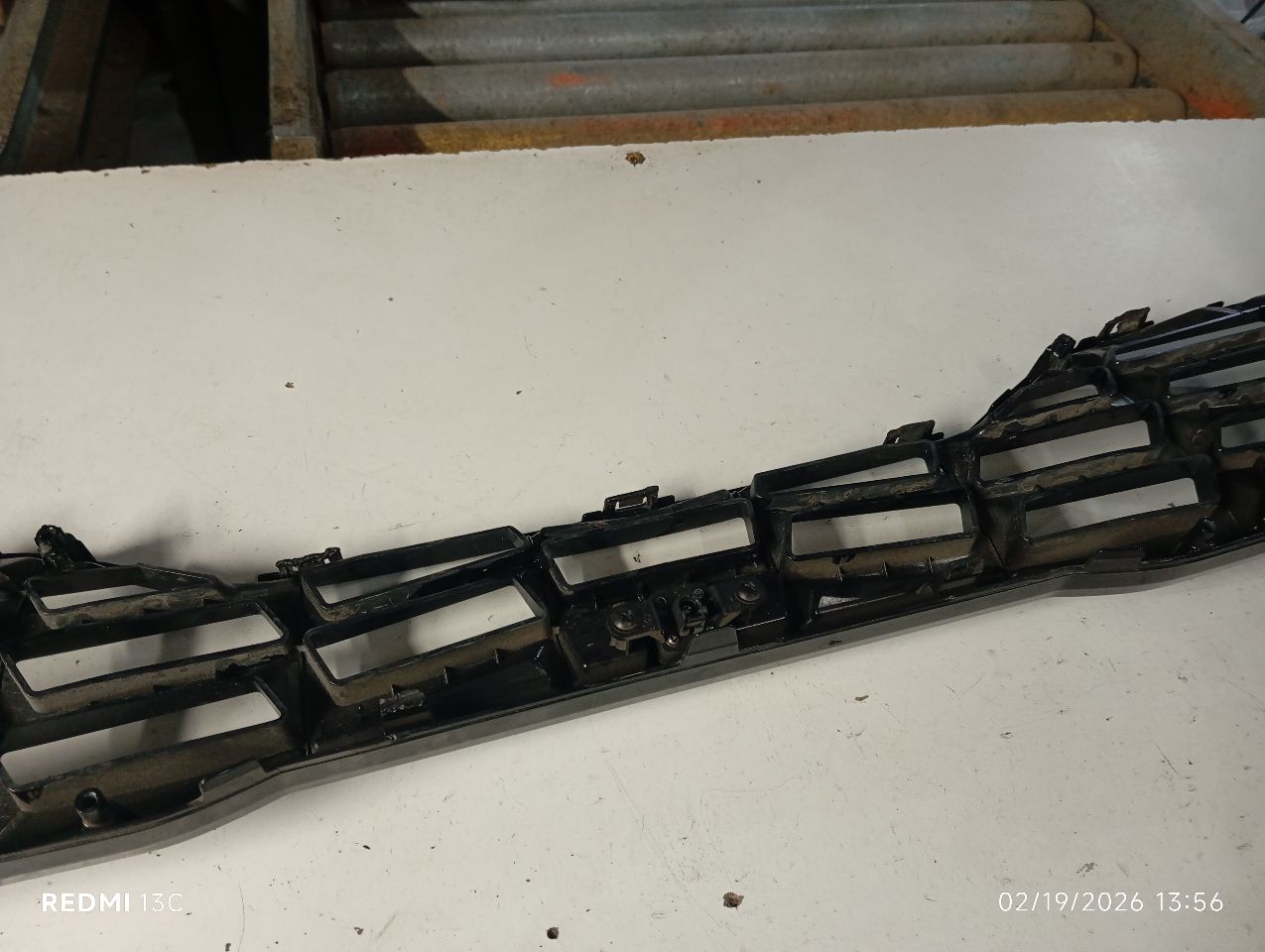Part image 8
