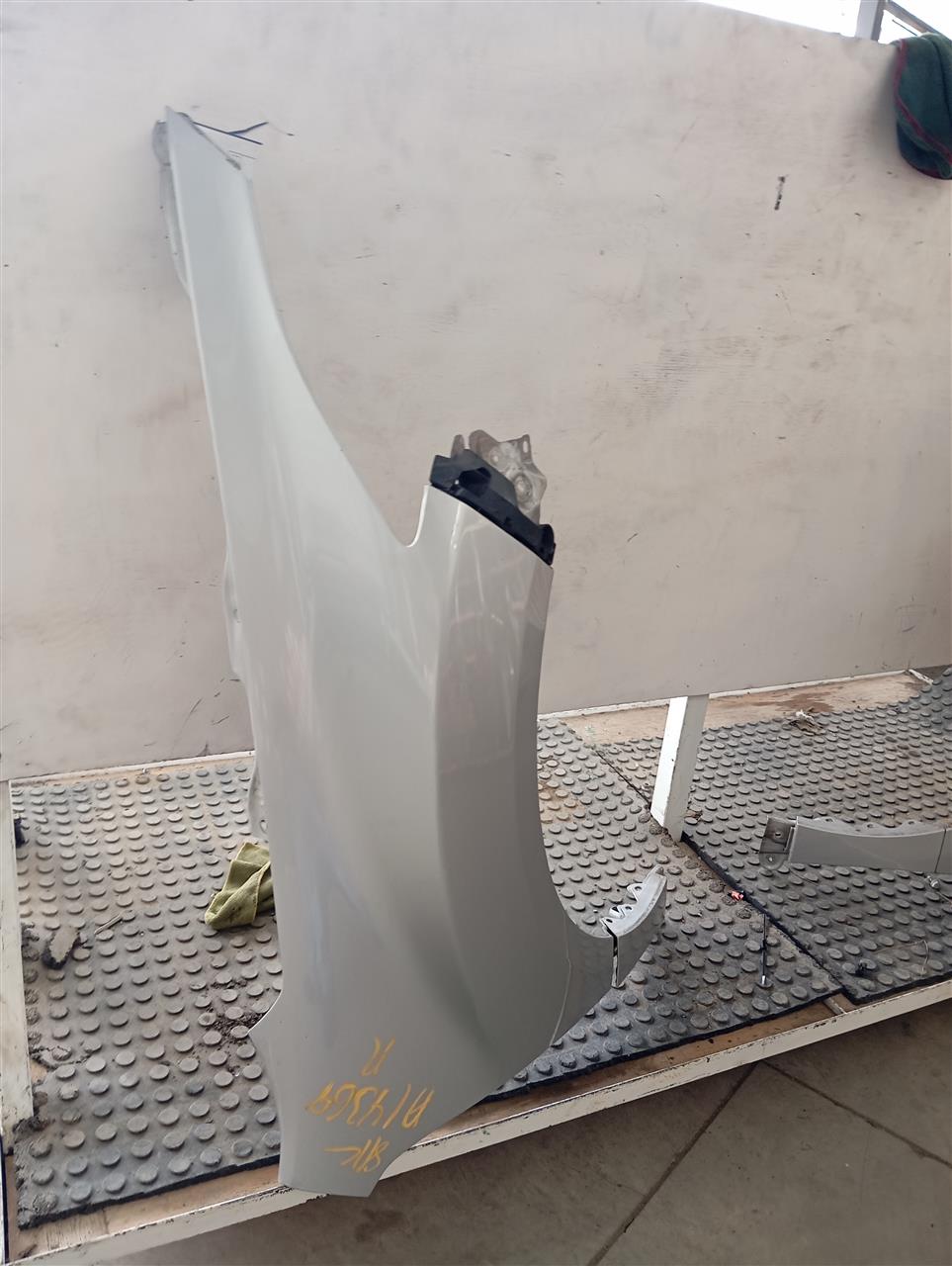 Part image 1