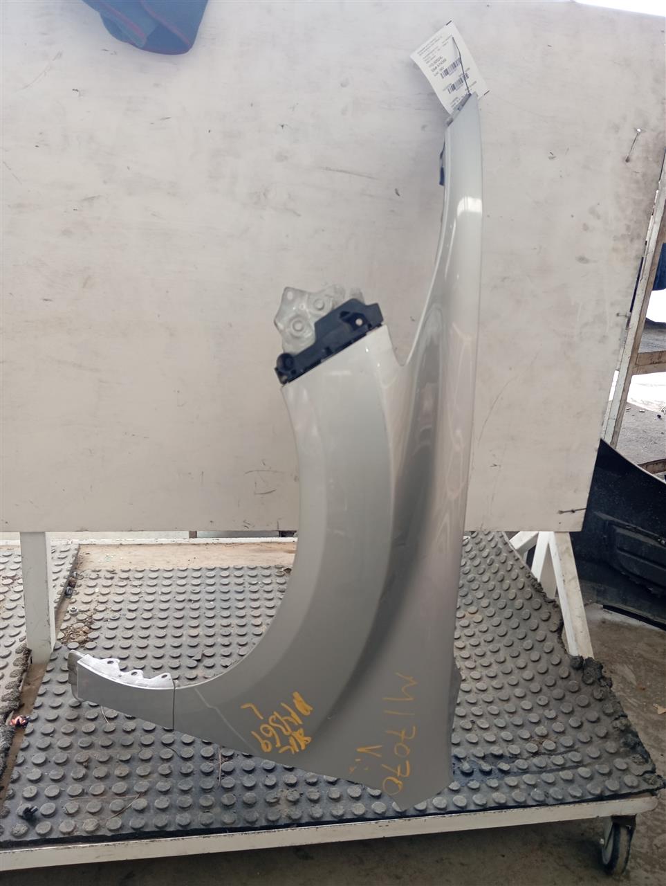 Part image 1