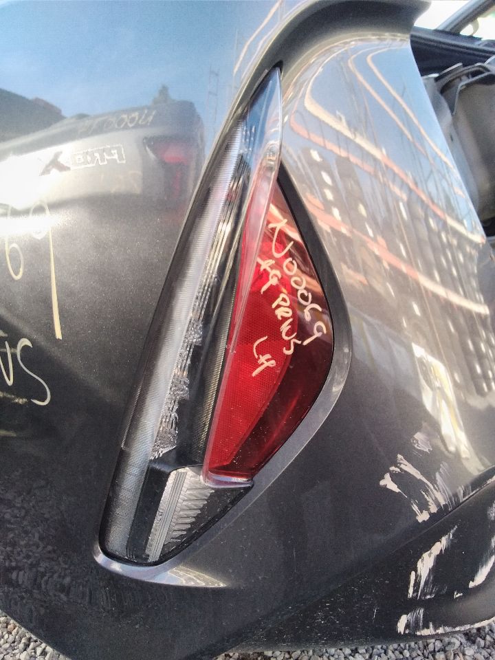Part image 13