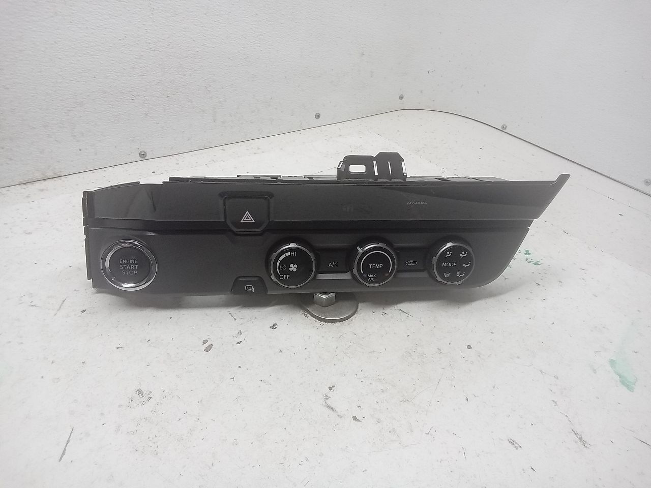 Used 2018 Toyota TACOMA Temp Control - Stock #H19721