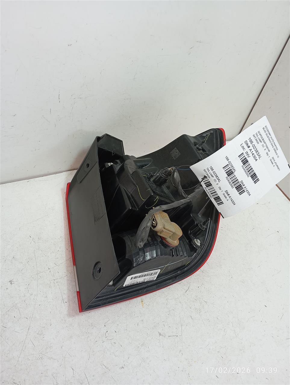 Part image 3