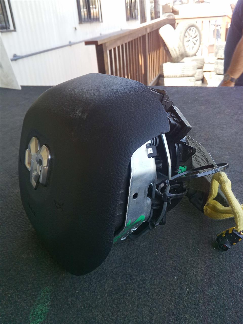 Part image 1