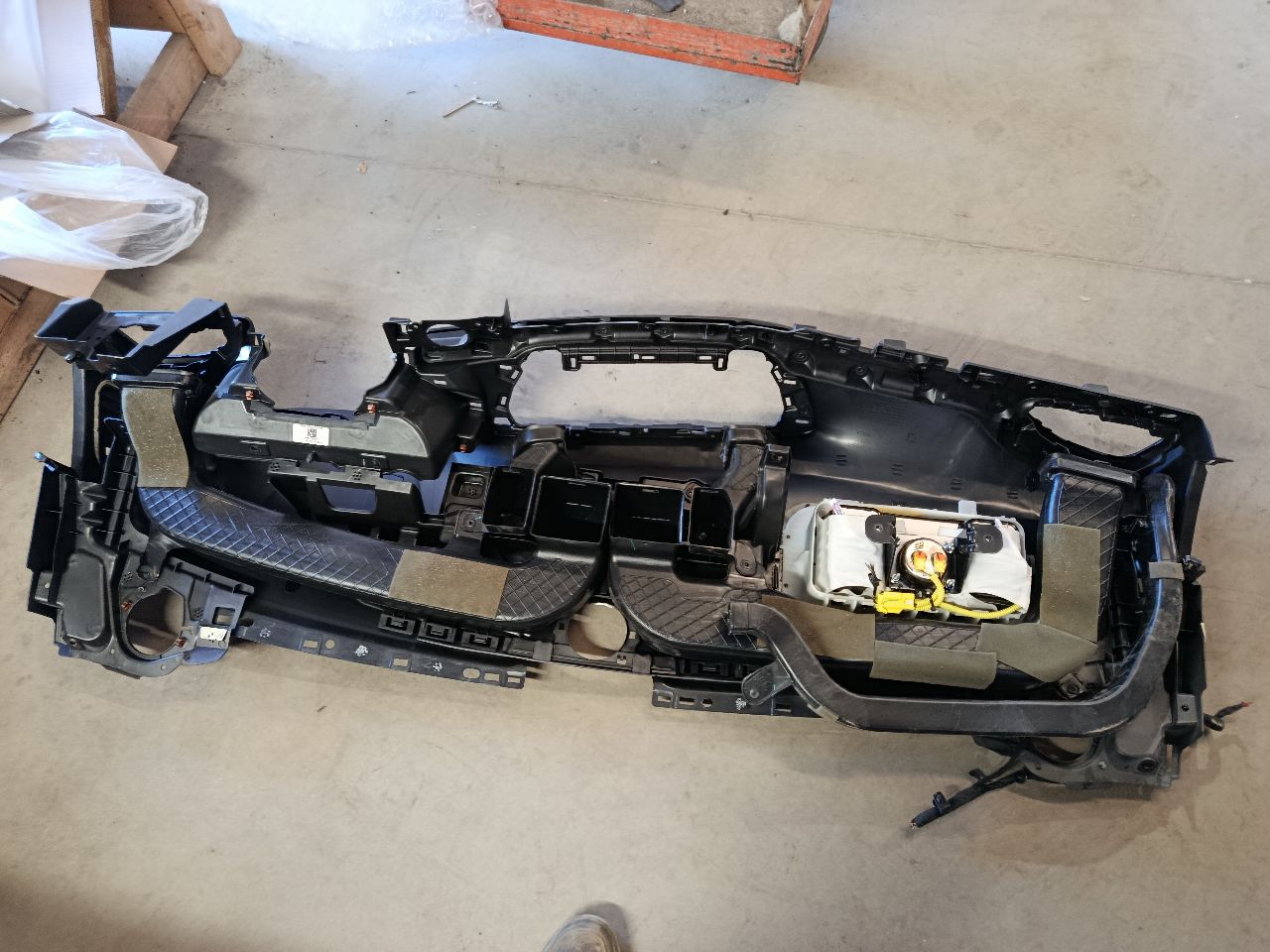 Part image 4