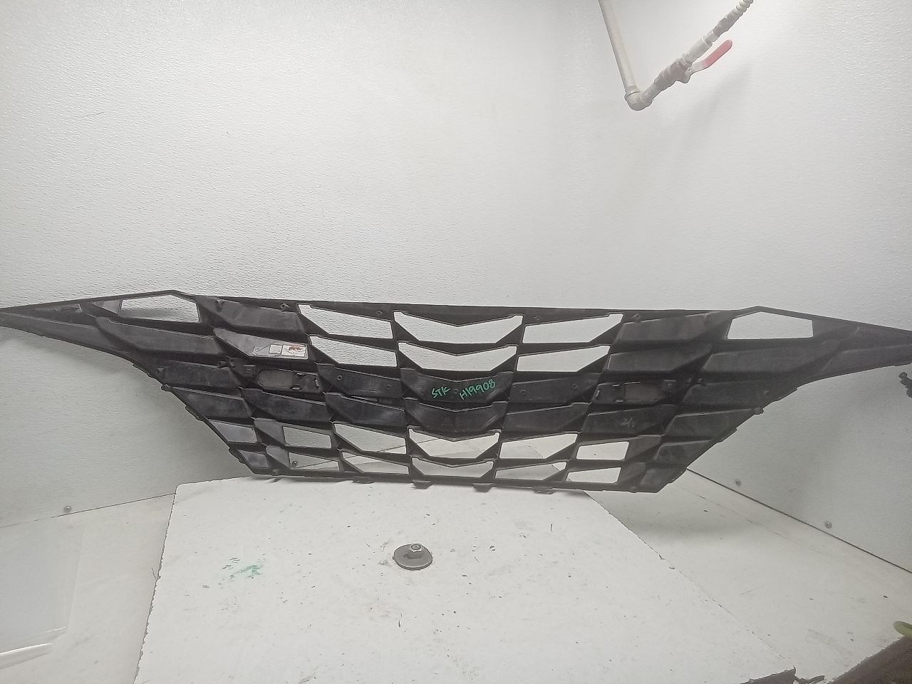 Part image 4