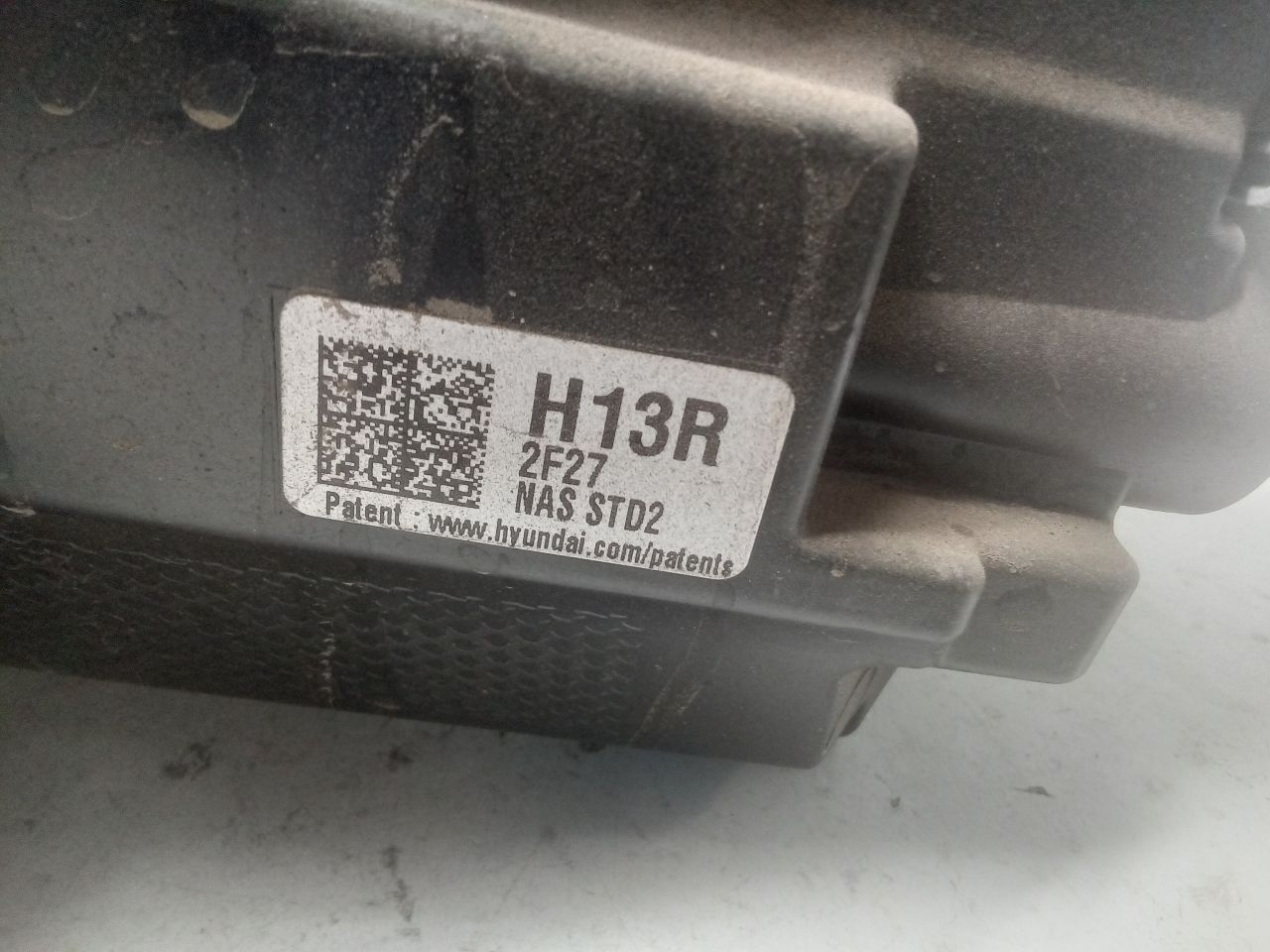 Part image 3