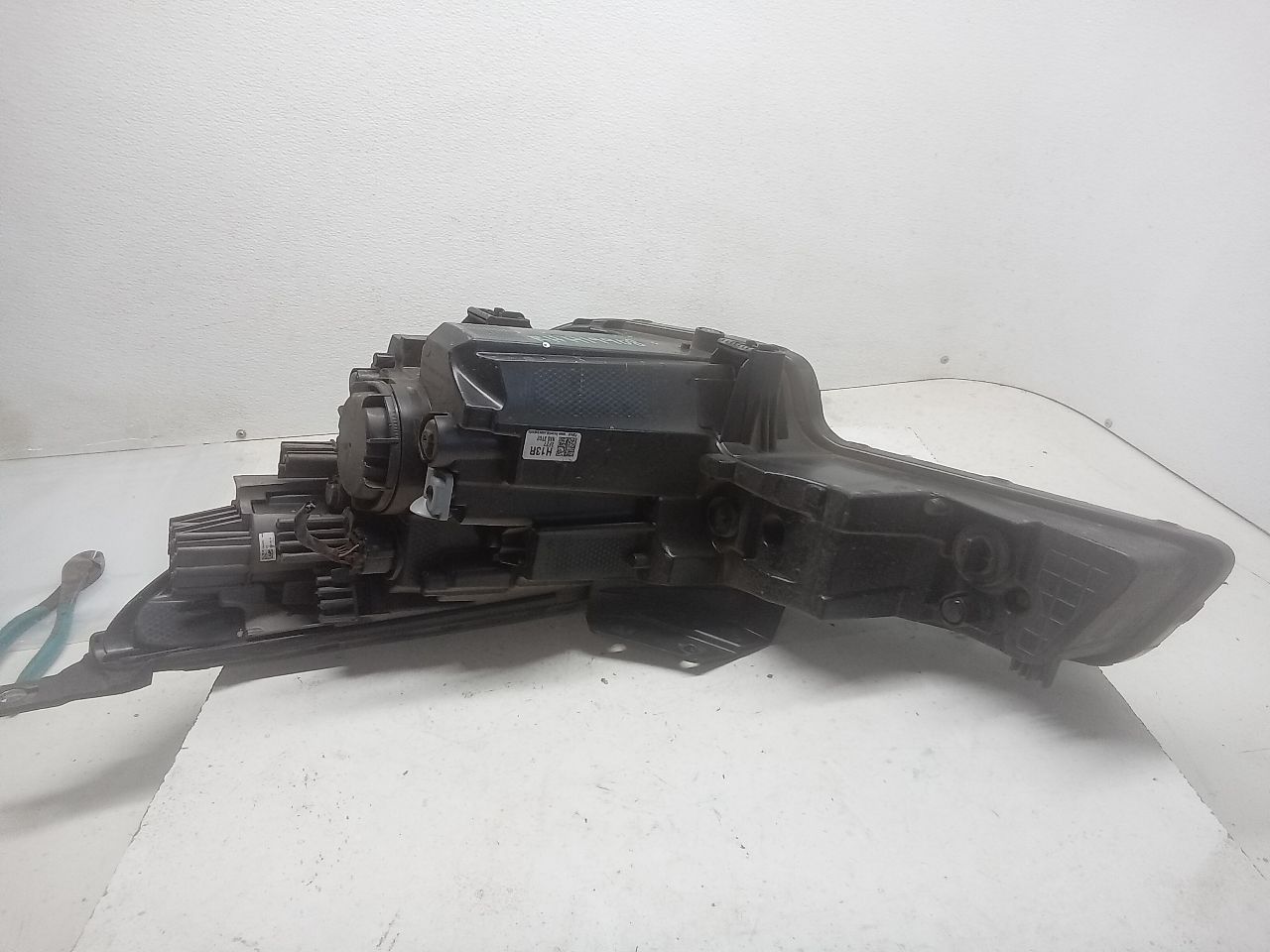 Part image 6
