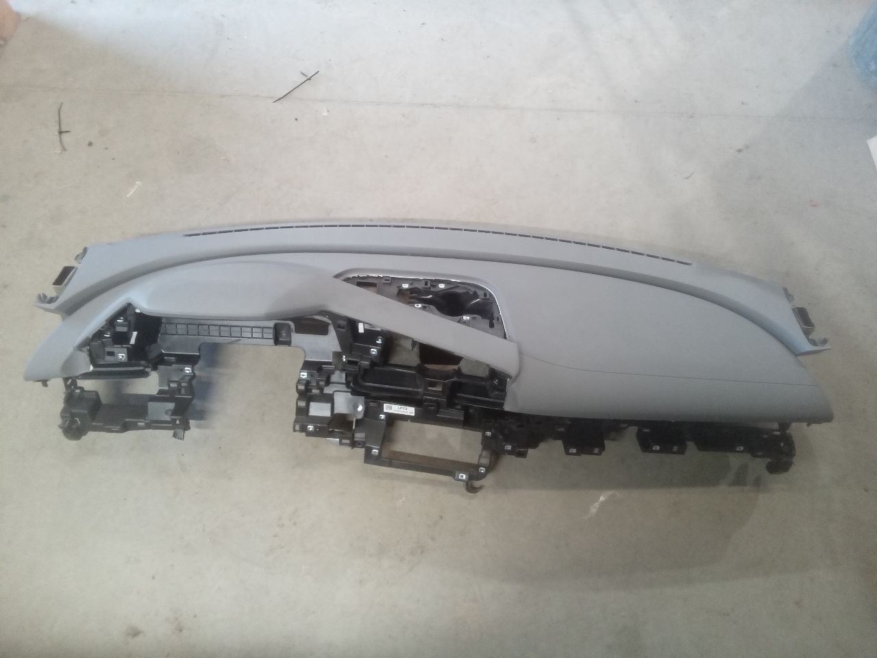 Part image 13
