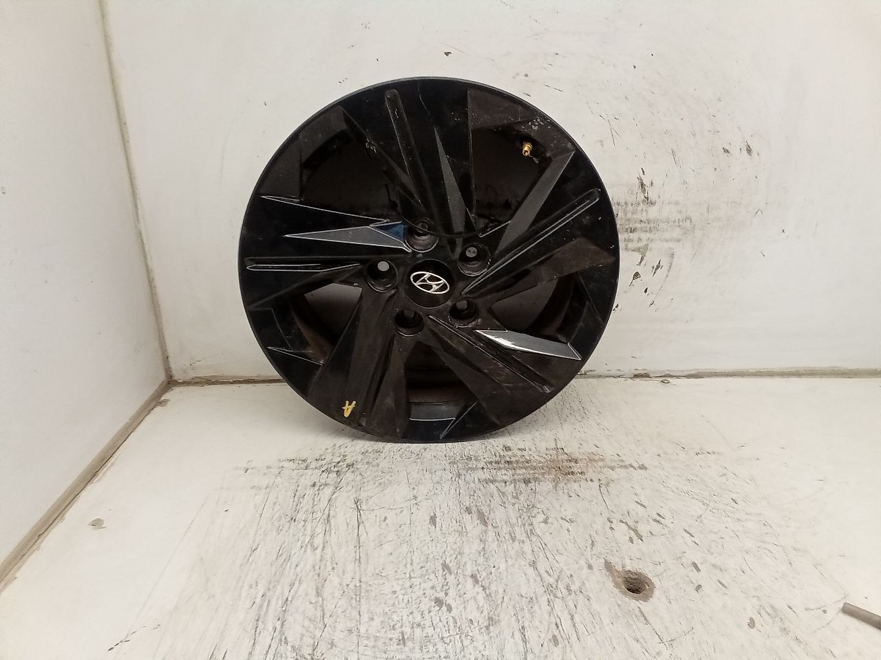 Part image 4