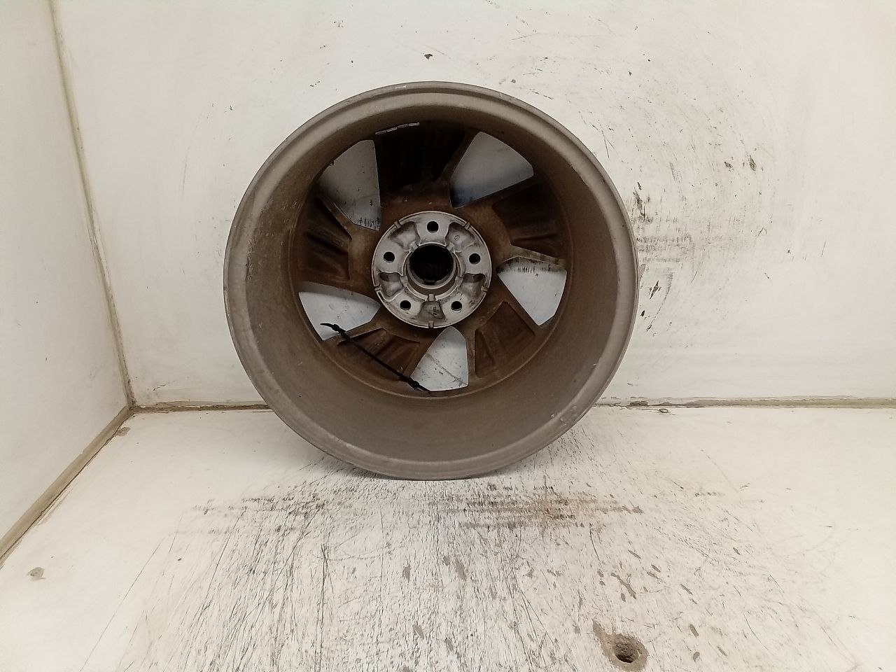 Part image 3