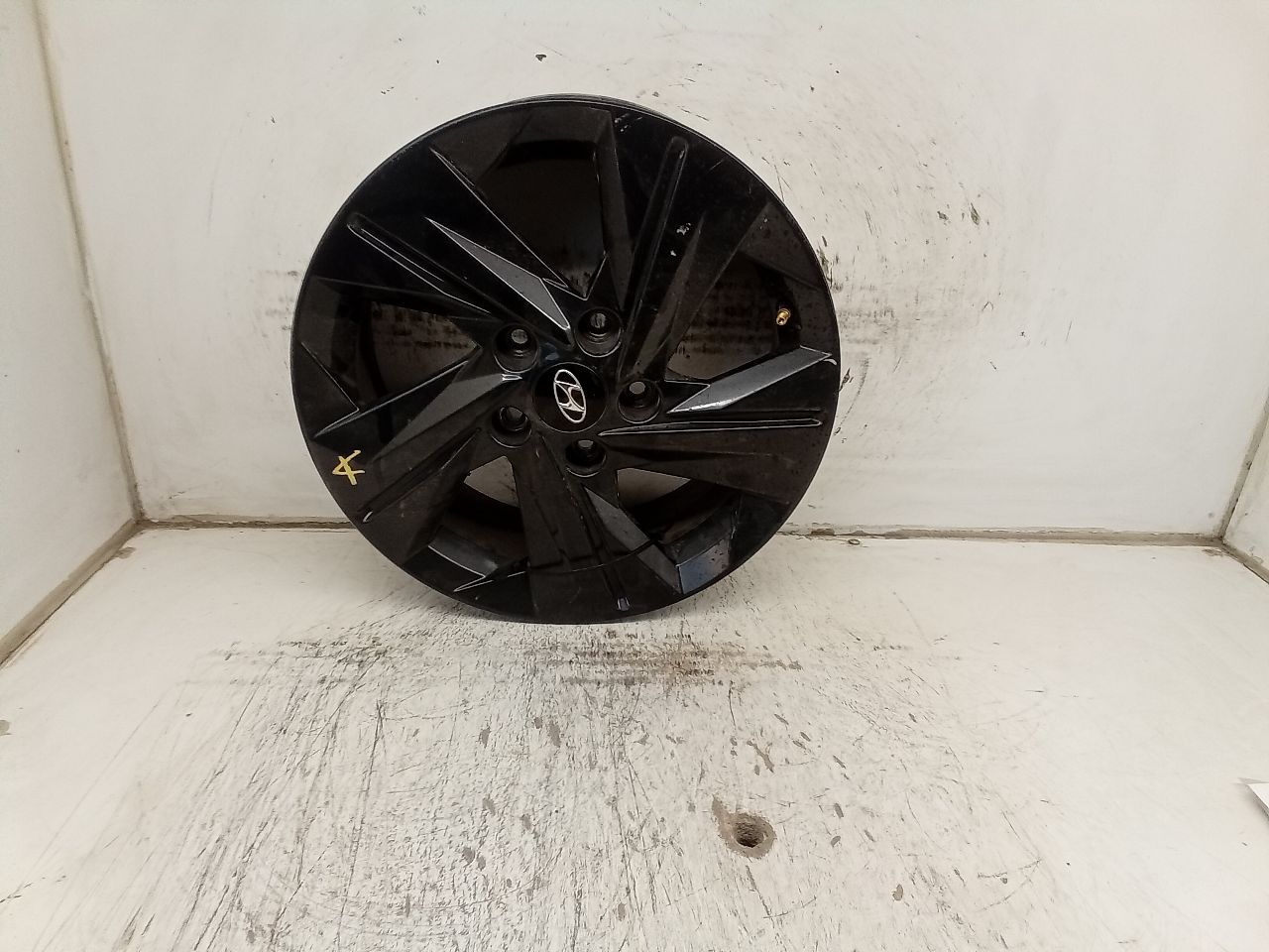 Part image 4