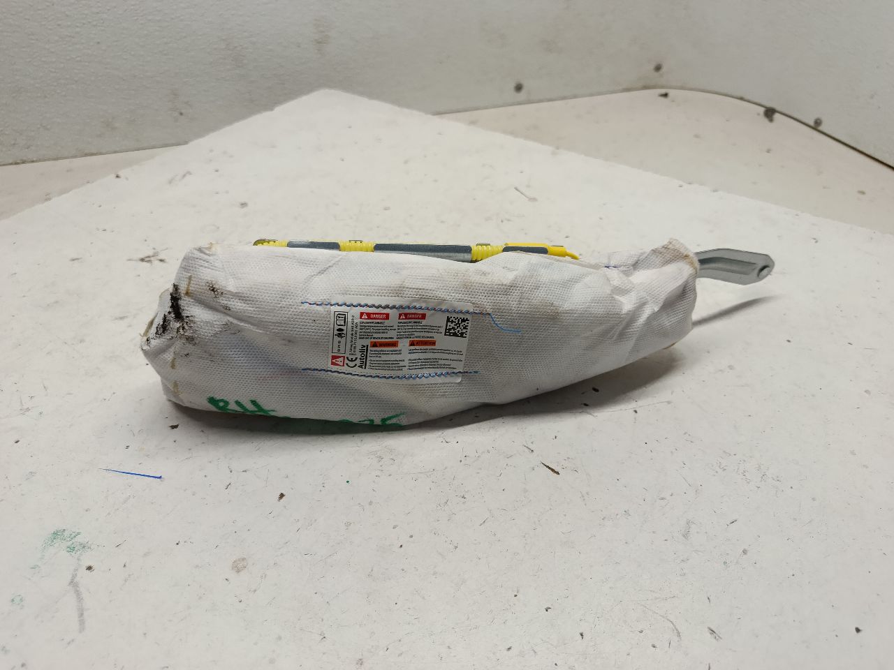 Part image 4