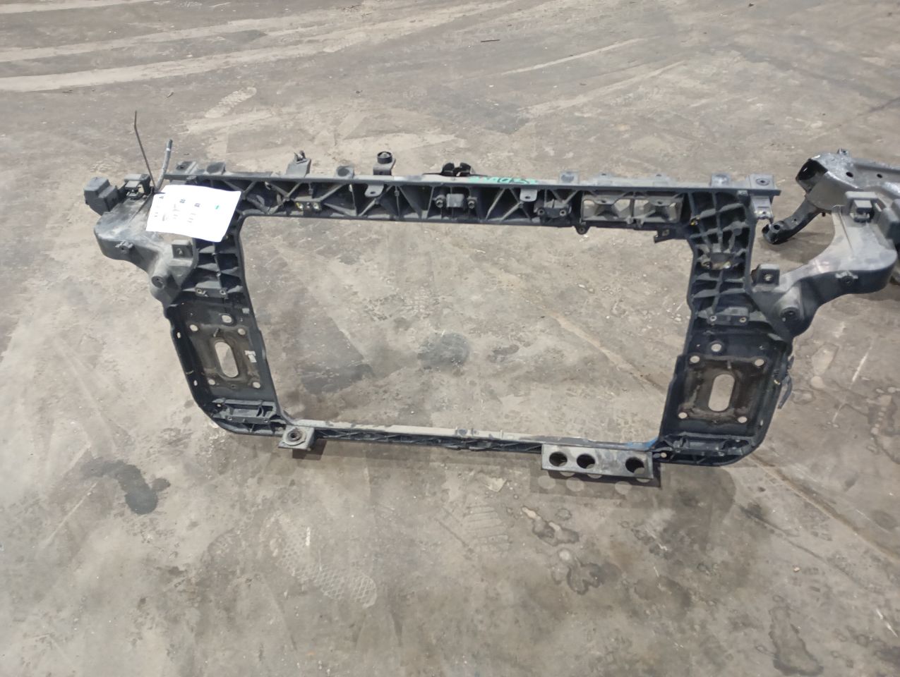 Part image 3